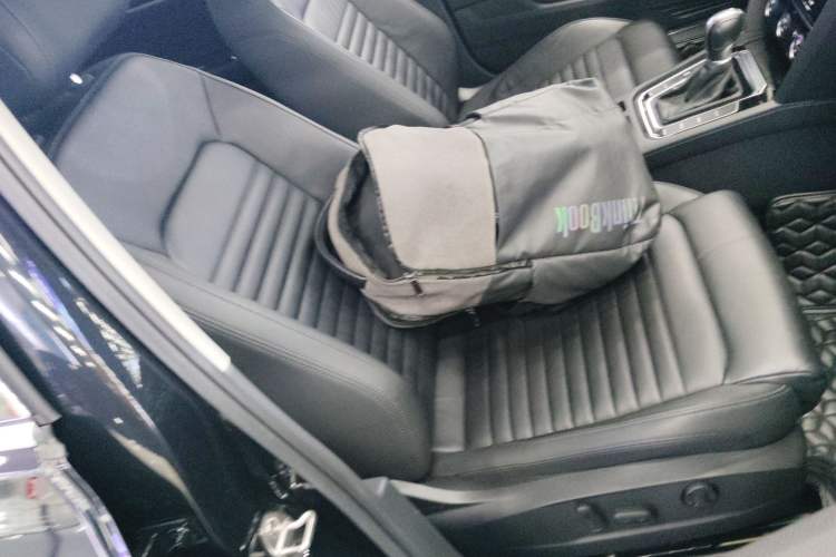 Used Volkswagen Magotan 2019 330TSI DSG Luxury Version China VI Standard