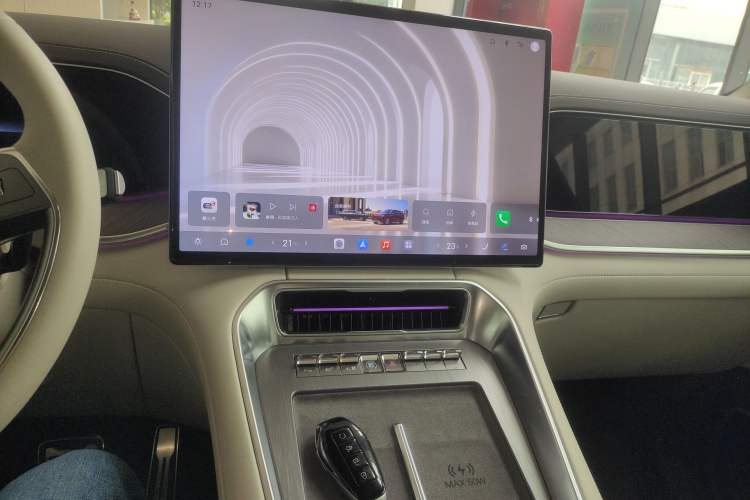 Used Denza N9 2025 Flagship Model