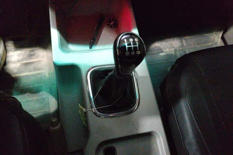 Used FORTHING Lingzhi 2017 V3 1.5L 5-Seater Special Offer Model