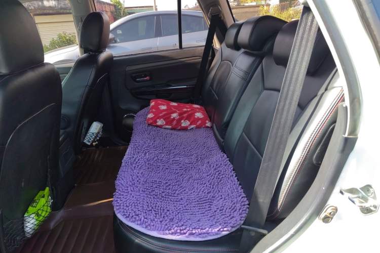 Used Haval H5 Classic 2012 ZhiZun Edition Green & Quiet 2.0T Manual Two-Wheel Drive Comfortable Model