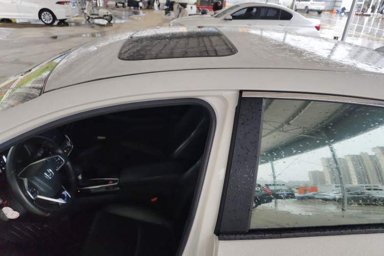 Used Honda Crider 2019 180 Turbo CVT Leading Edition China V
