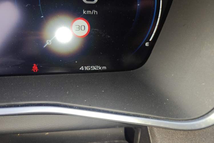 Used Geely Auto Preface 2024 2.0TD Qingyun Edition Odometer Close Up