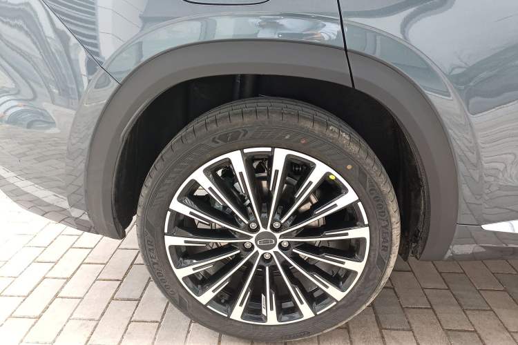 Used Geely Auto Monjaro L 2026 Model Oriental Yao 2.0TD Automatic Lanxing Edition
