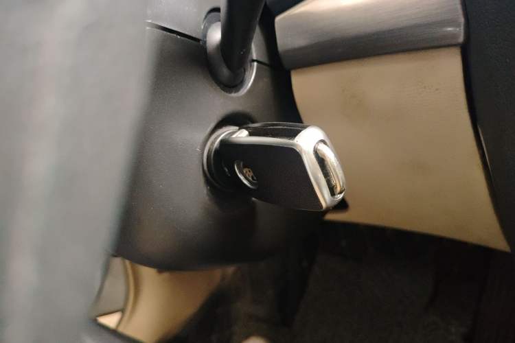 Used Skoda Octavia 2015 Classic Model 1.6L Automatic Yijie Version
