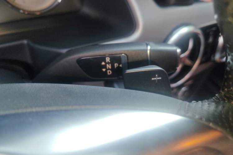 Used Mercedes-Benz GLK-Class 2014 GLK 200 Standard Model