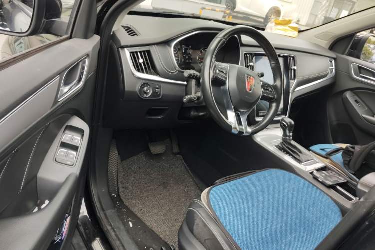 Used Roewe RX5 2018 20T Two-Wheel Drive Automatic Internet Smart Edition Driver Seat