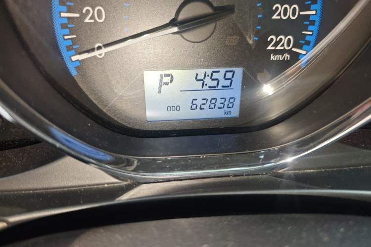 Used Toyota Vios 2019 1.5L CVT Innovation Edition Odometer Close Up