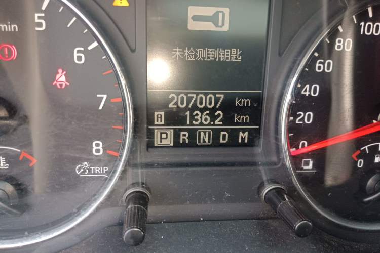 Used Nissan X-Trail 2012 2.5L CVT Luxury Edition 4WD Odometer Close Up