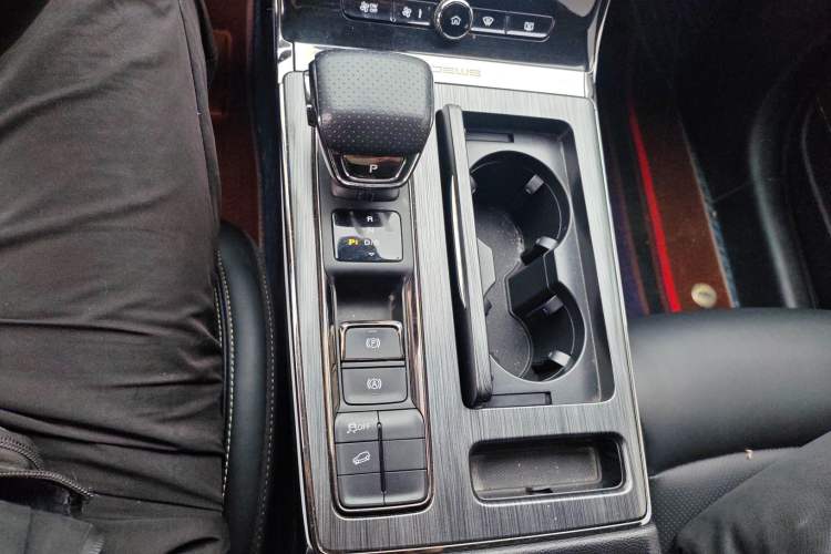 Used Roewe RX5 2021 PLUS 330TGI Automatic National Style Smart Enjoyment Edition
