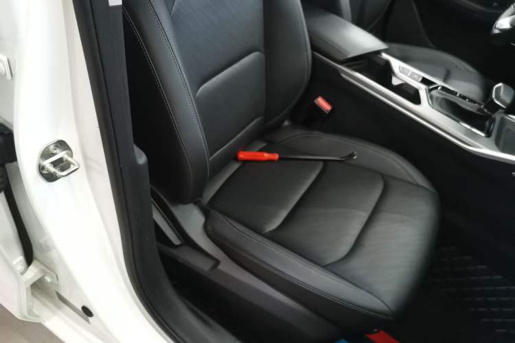 Used Geely Auto Emgrand 2022 4th Generation 1.5L CVT Elite Model Right Front Seat