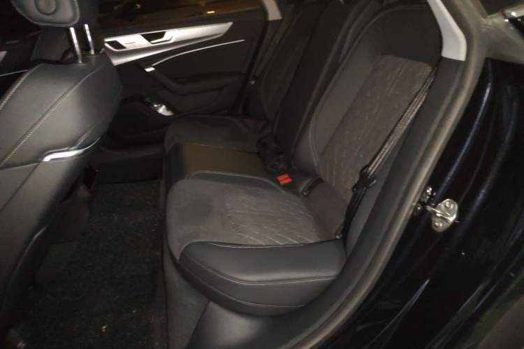 Used Audi A7L 2024 45 TFSI quattro Luxury Edition Left Rear Seat