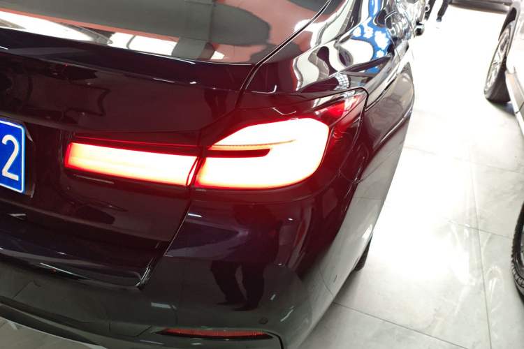 Used BMW 5 Series 2022 Restyled 530Li Leading Edition M Sport Package