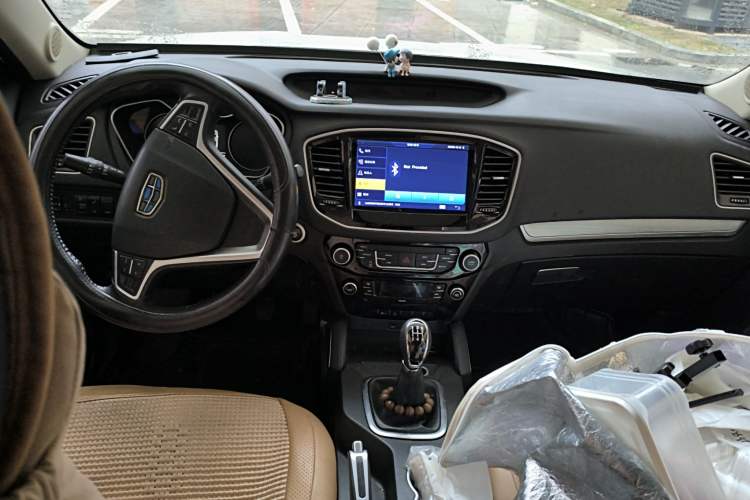 Used Geely Auto Vision X6 2016 1.8L Manual Luxury Model