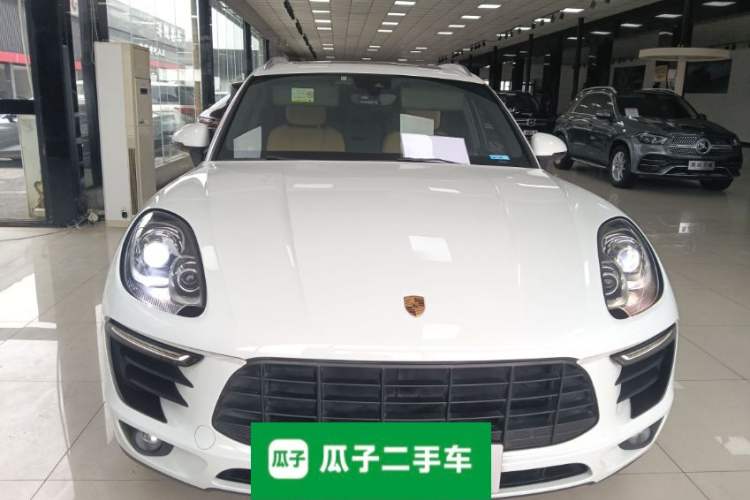 Used Porsche Macan 2017 Macan 2.0T
