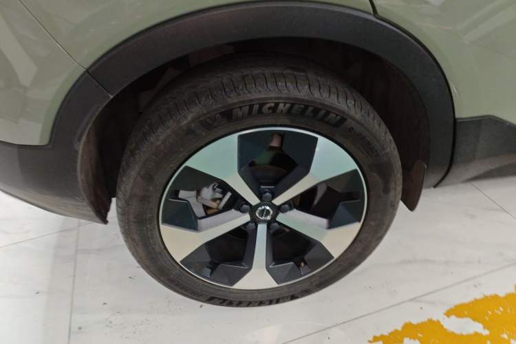 Used Volvo XC40 2024 B4 4x4 Smart Luxury Edition