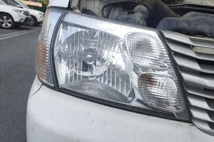 Used Jinbei Express 2017 2.0L Classic Version V19