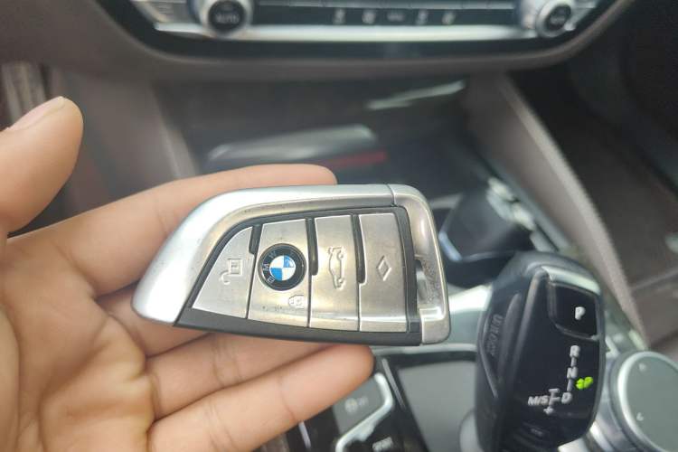 Used BMW 5 Series 2019 Restyled 525Li M Sport Package