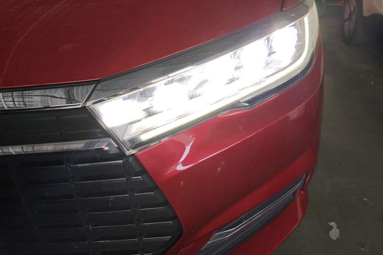 Used BYD Qin New Energy 2019 High-Range Deluxe Model Left Front Headlight