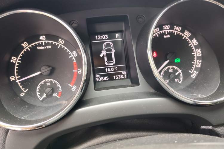 Used Skoda Yeti 2017 TSI280 DSG Car Enjoy Brothers Edition