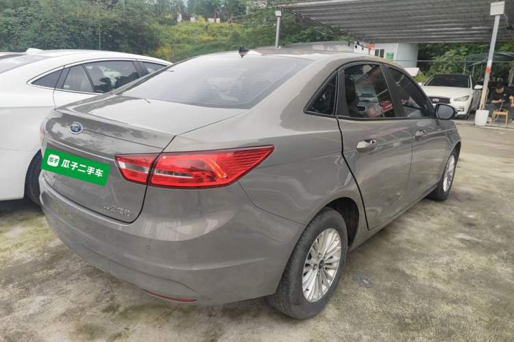 Used Ford Escort 2015 1.5L Automatic Comfort Edition