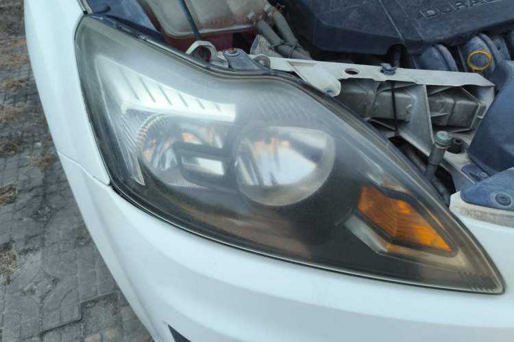 Used Ford Focus 2011 Hatchback 1.8L Manual Comfort Model
