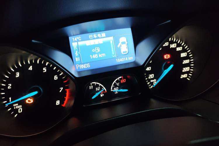 Used Ford Focus 2012 Hatchback 2.0L Automatic Luxury Sport Model
