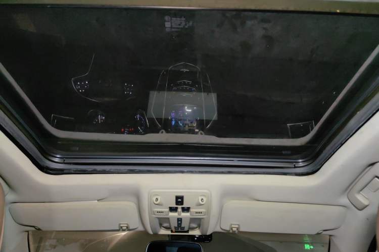 Used Cadillac SRX 2013 3.0L Luxury Model Headliner