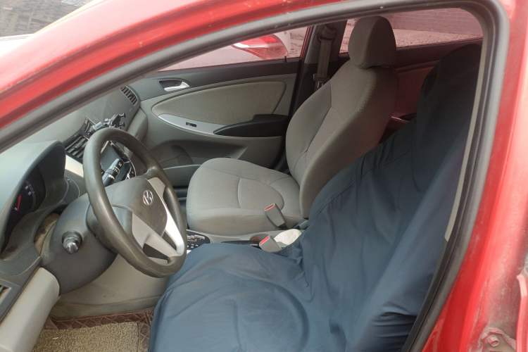 Used Hyundai Verna (older generation) 2010 Sedan 1.4L Automatic Fashionable GT Model