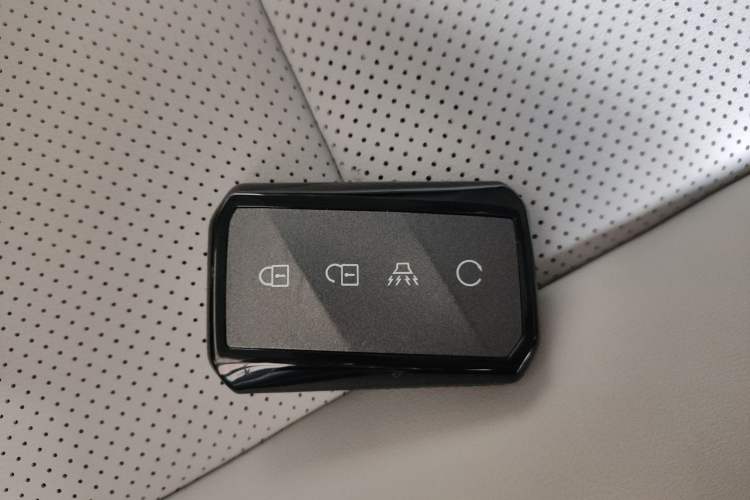 Used Dongfeng Zhengzhou Nissan Z9 GE PHEV 2025 135KM All-Wheel Drive Deluxe Edition