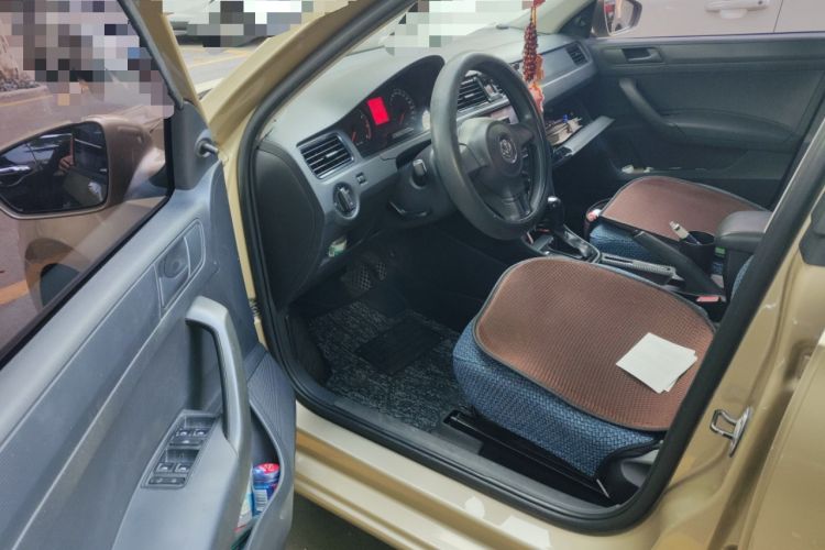 Used Volkswagen Santana 2013 1.6L Automatic Fashion Edition