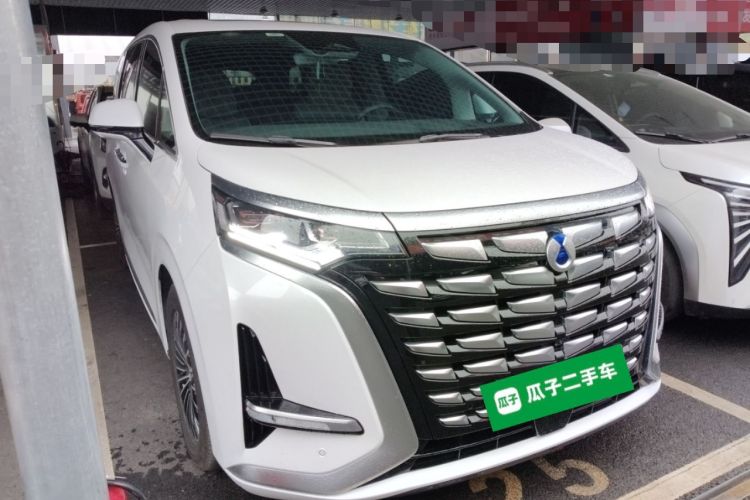 Used Denza D9 2022 DM-i 970 Four-Wheel Drive Prestige Model