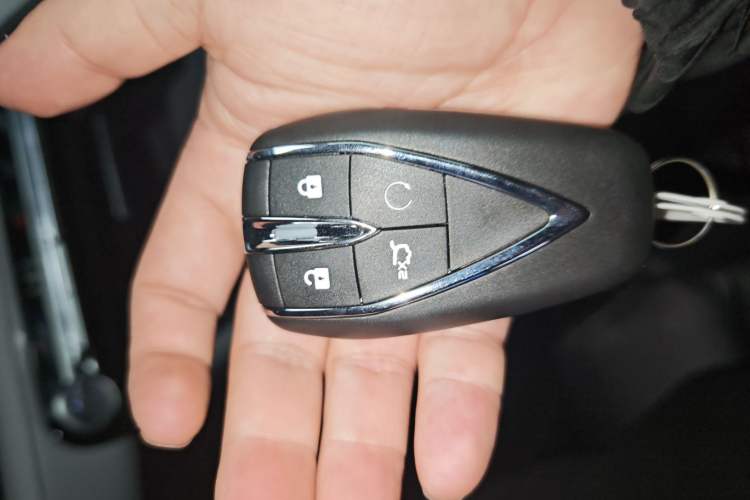 Used Changan CS75 PLUS 2026 Model, Smart Champion Edition 1.5T New Blue Whale Smart Navigation Version
