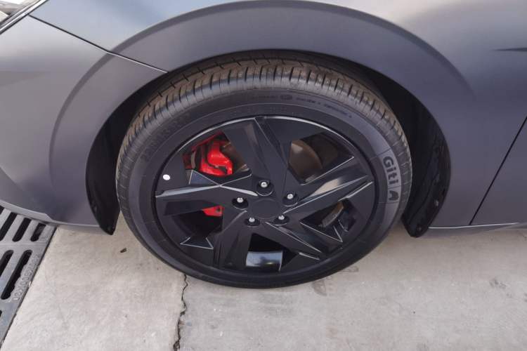 Used Hyundai Elantra 2022 1.5L CVT 20th Anniversary Edition