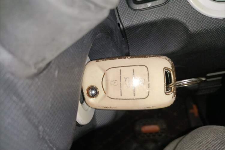 Used Wuling Hongguang MINIEV 2022 Easy Version Lithium-NMC Vehicle Key