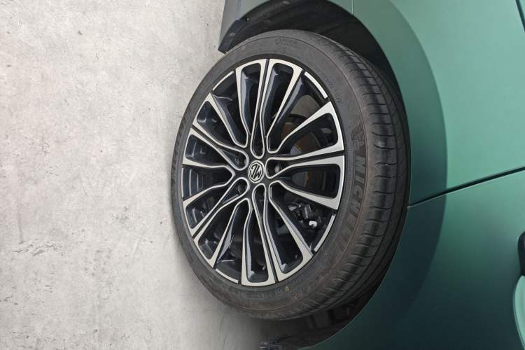 Used MG 7 2023 2.0T Automatic Hunter Luxury Edition