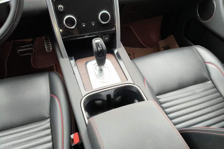 Used Land Rover Discovery Sport 2022 249 PS R-Dynamic S Performance Edition 5 Seats