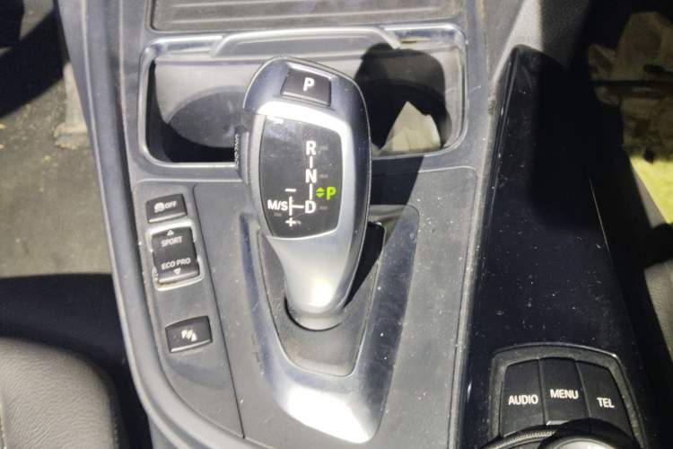 Used BMW 3 Series 2017 318Li Fashion Model
