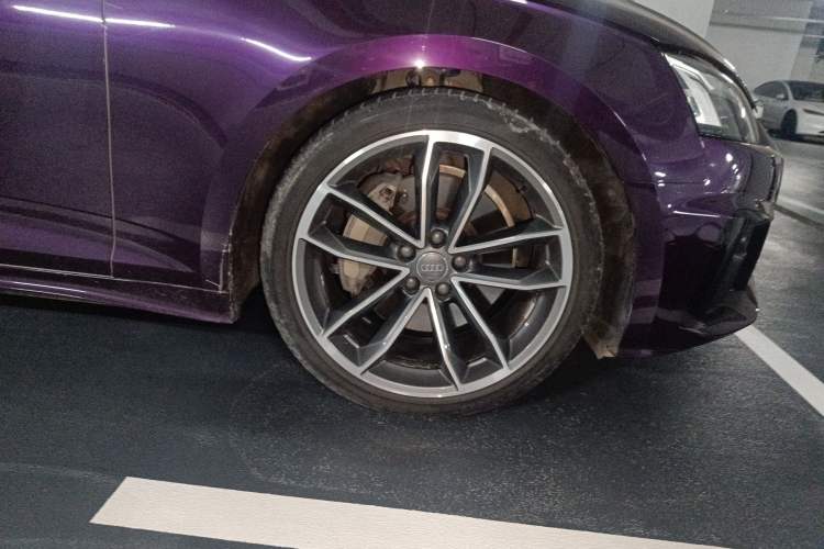 Used Audi A5 2021 Sportback 45 TFSI quattro Prestige Dynamic Edition Right Front Wheel Hub