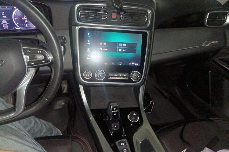 Used Lynk & Co 01 2017 2.0T Four-Wheel Drive Limited-Edition
