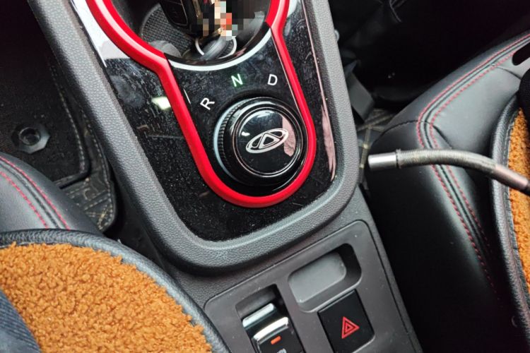 Used Chery Little Ant 2022 Sweet Pink Edition Half-Sugar Version Lithium Iron Phosphate 29.2 kWh 30 kW 301 km
