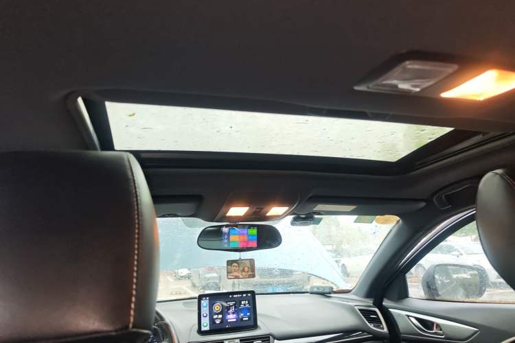 Used Mazda CX-4 2016 2.0L Automatic 2WD Blue Sky Dynamic Edition
