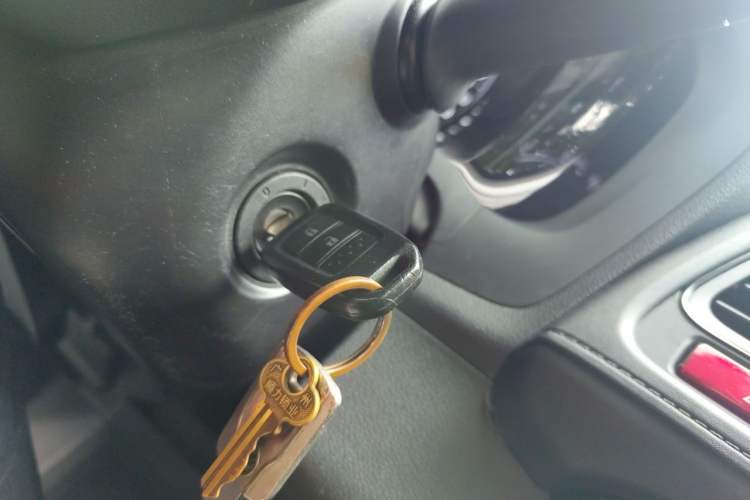 Used Honda Vezel 2015 1.5L CVT two-wheel drive Comfort trim