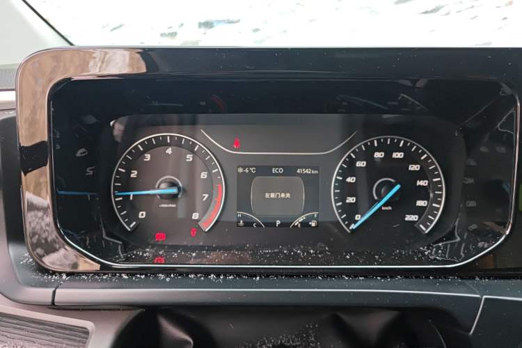 Used Ford Transit 2023 2.0T Gasoline Automatic Multi-Function Commercial Vehicle Mid-Drive Mid-Roof 5/6 Seats
