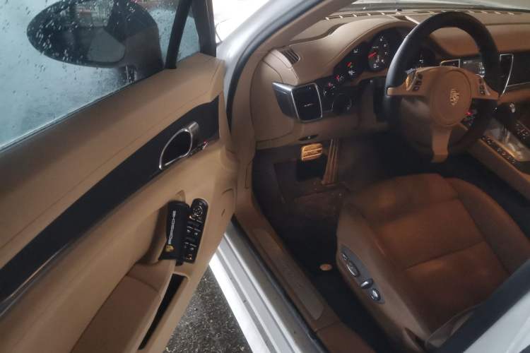Used Porsche Panamera 2010 Panamera 4S 4.8L