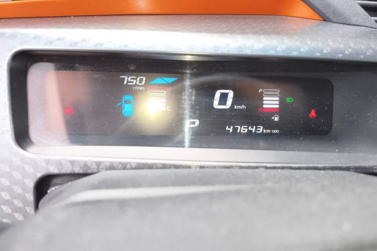 Used Geely Auto Vision X1 2017 1.3L Automatic Player Edition Instrument Cluster