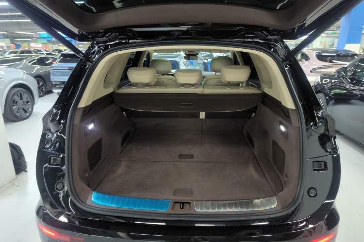 Used Hima AITO M7 2024 1.5T Intelligent Driving 4WD Max Edition 5 Seats Trunk