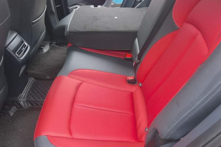 Used CHANGAN UNI-T 2020 1.5T Flagship Version
