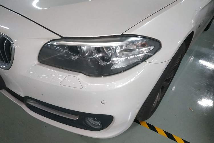 Used BMW 5 Series 2014 520Li Elegant Model
