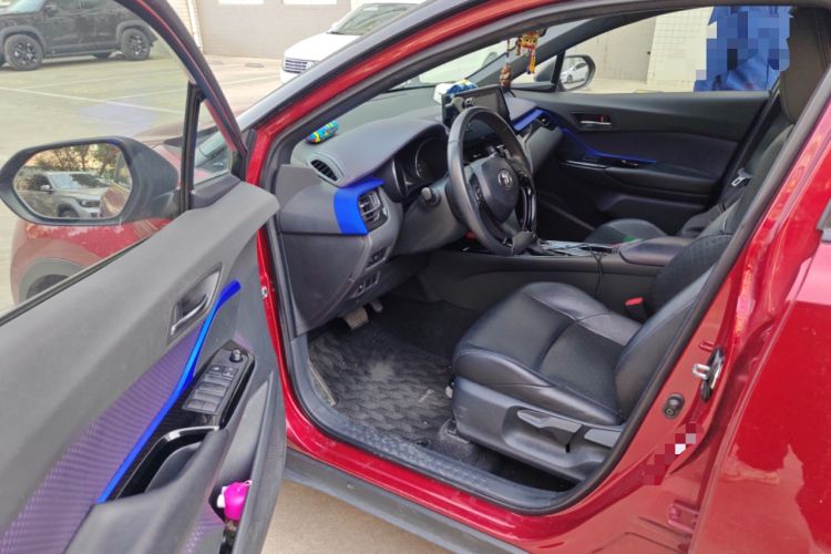 Used Toyota IZOA 2018 2.0L Yichi Version China VI Standard Driver Seat