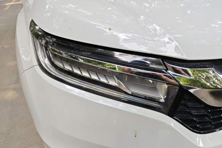 Used Honda Avancier 2019 240TURBO Two-Wheel Drive Premium Edition Right Front Headlight